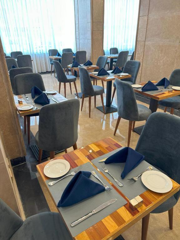 Stay Inn Pyramids Hotel Al Kawm al Akhdar Exterior photo